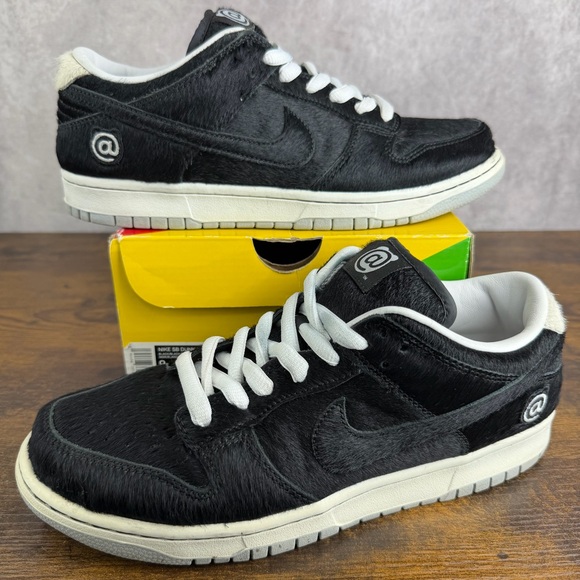 Nike SB Dunk Low x Medicom Toy BE@RBRICK Size 9 CZ5127-001 Men’s Shoes OG Rare - Picture 2 of 9